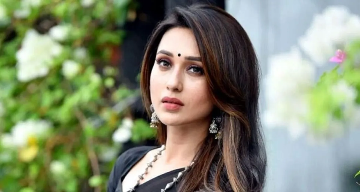 কে এই সিদ্ধার্থ যাকে বিয়ে করতে যাচ্ছেন মিমি চক্রবর্তী