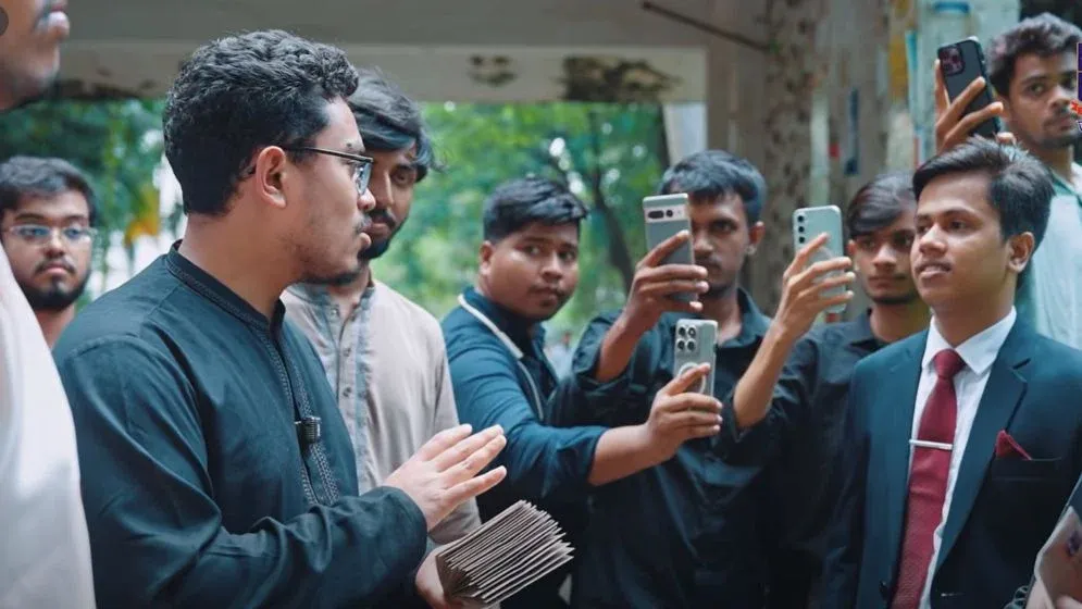 নিয়মিত ডাকসু নির্বাচন ও ইতিবাচক পরিবর্তনের ধারাবাহিকতা বজায় থাকুক- বিদায়ী বার্তায় ডাকসু ভিপি